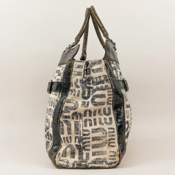 Miu Miu Twiggy White and Black Logo-Print Tote - Picture 3 of 12